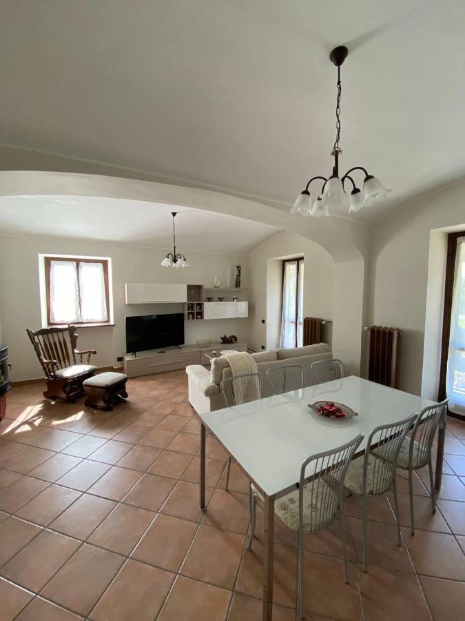 Una Casa Nel Verde 2 San Maurizio Canavese Bagian luar foto